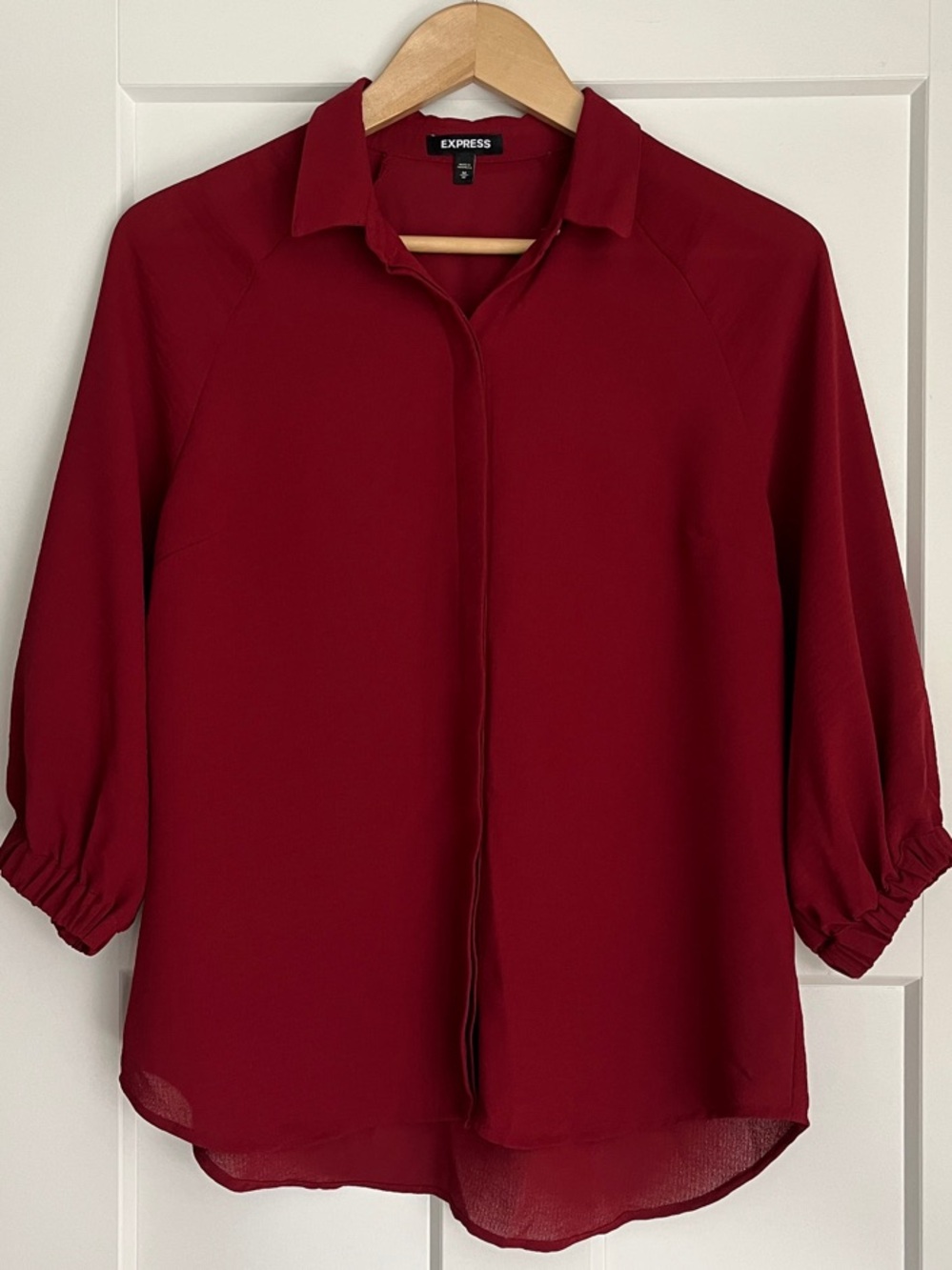 Express Burgundy Red  Button-Front 3/4 Gathered Sleeve Blouse Top M